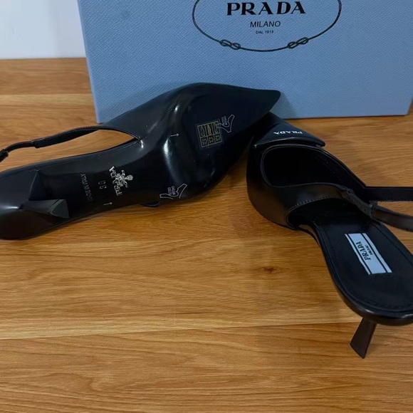Prada Women's Black Pointed Slingback Heels - Picture 3 of 6